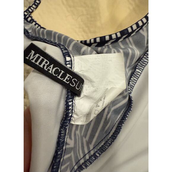 Miraclesuit Lush Lanai Escape One Piece Swimsuit Size 16 - Picture 5 of 6